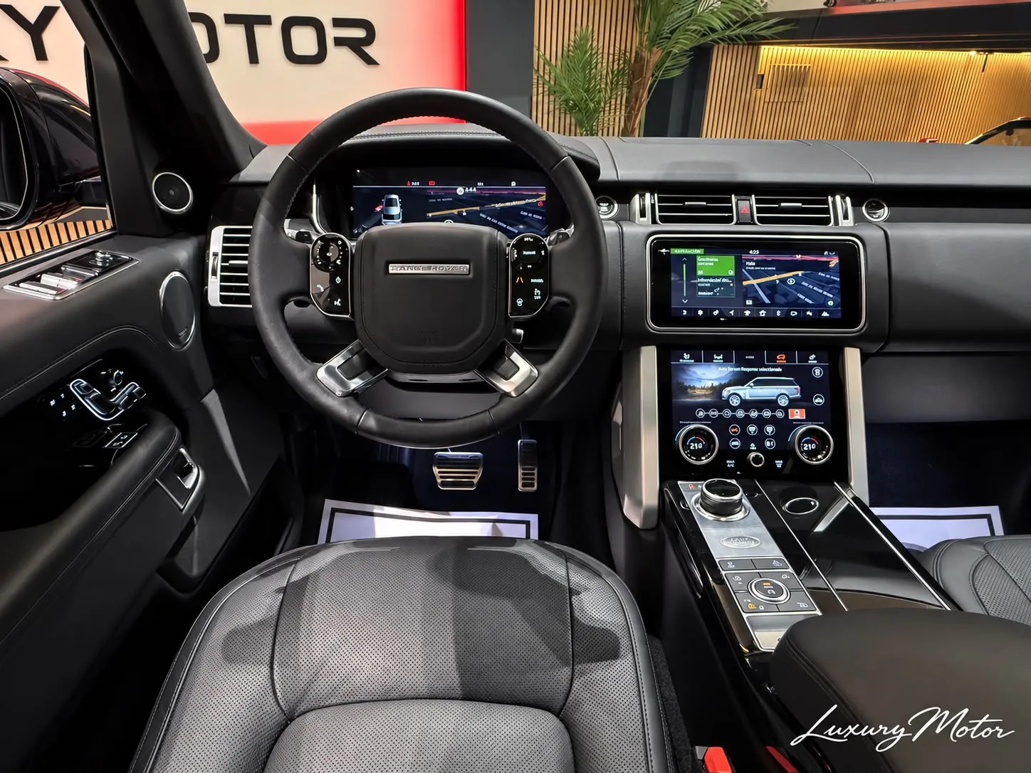 Land-Rover Range Rover Vogue SDV8