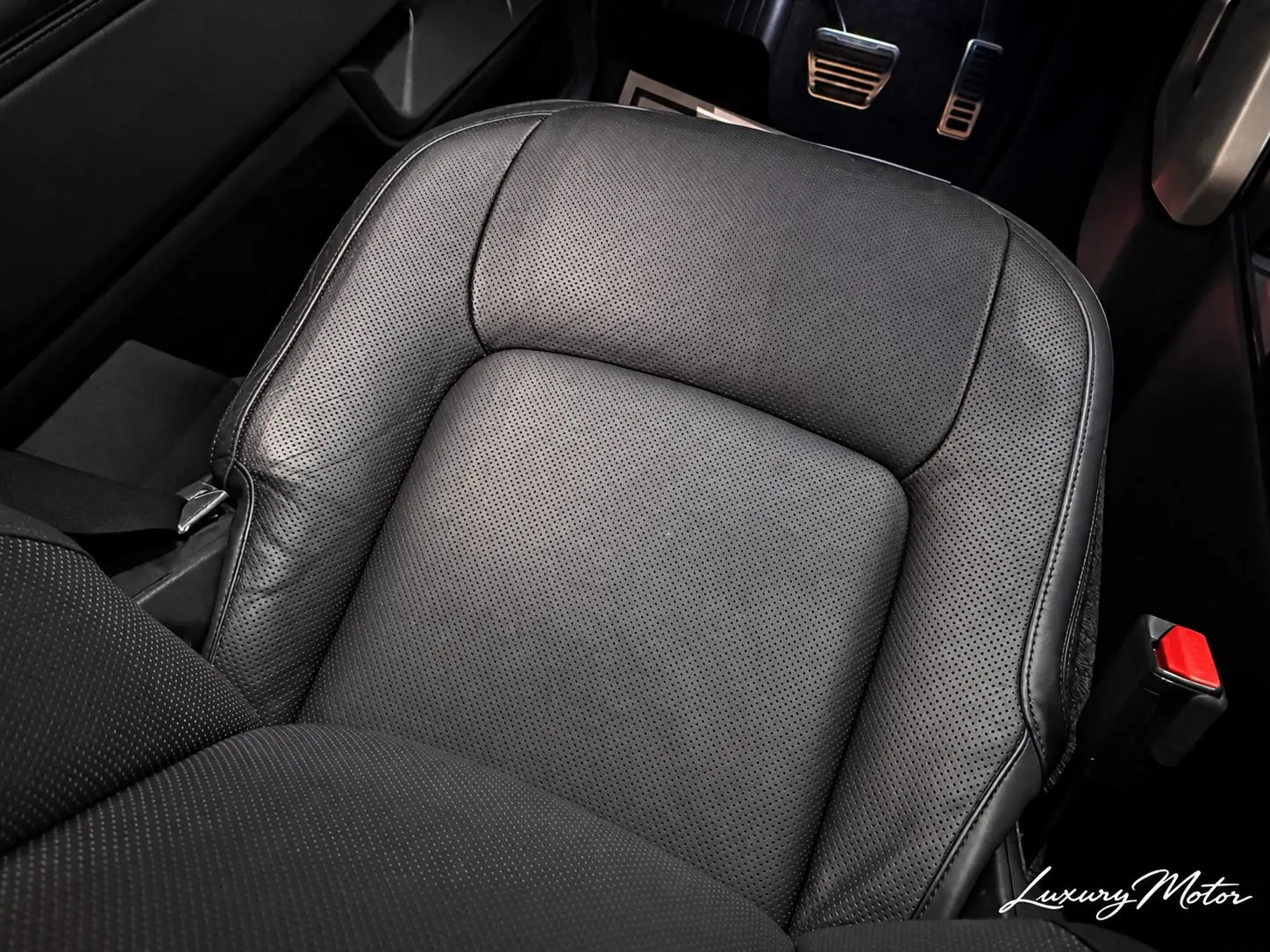 Land-Rover Range Rover Vogue SDV8