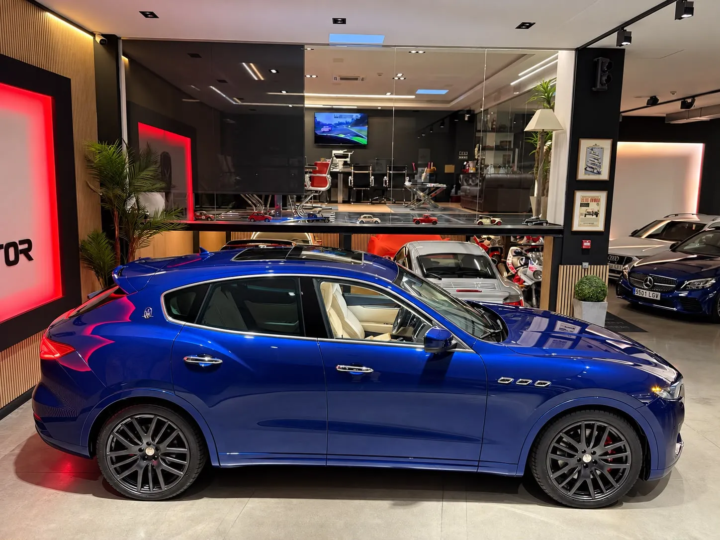 Maserati Levante SQ4 GRANSPORT