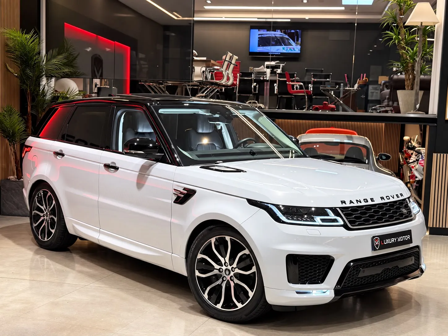 Land-Rover Range Rover Sport Si4 PHEV