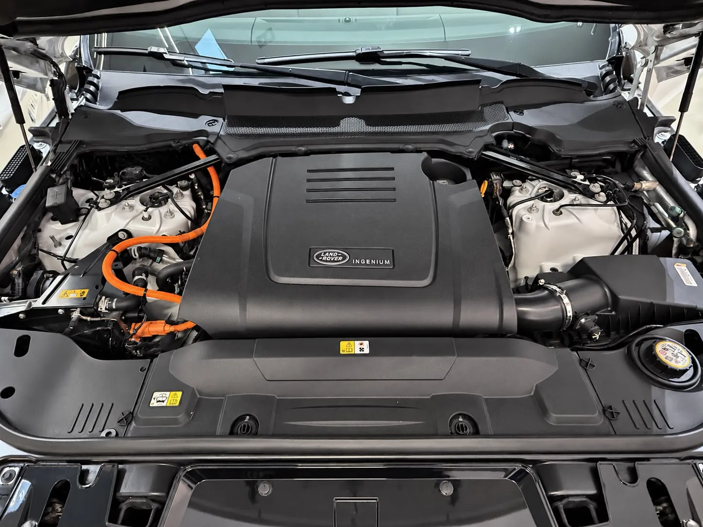 Land-Rover Range Rover Sport Si4 PHEV