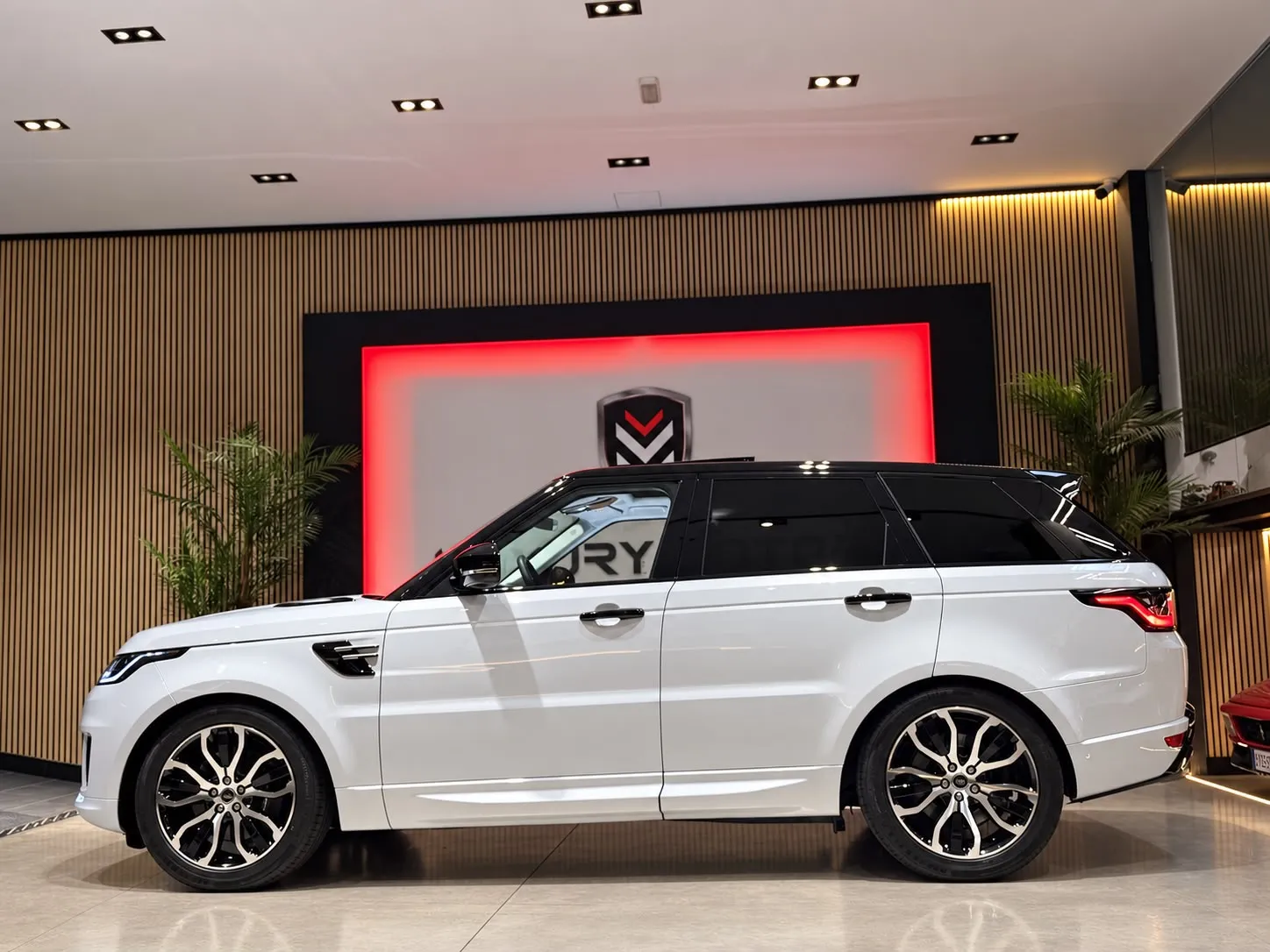 Land-Rover Range Rover Sport Si4 PHEV