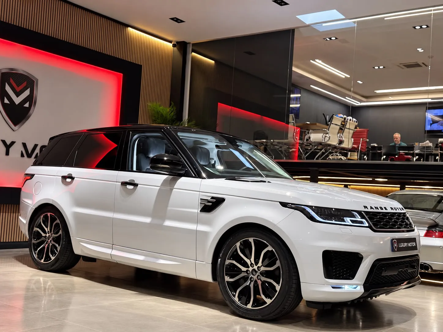 Land-Rover Range Rover Sport Si4 PHEV
