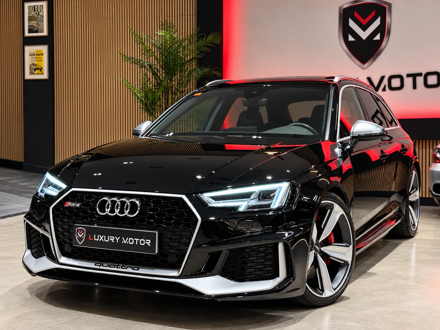 Audi A4 RS4 Avant Quattro