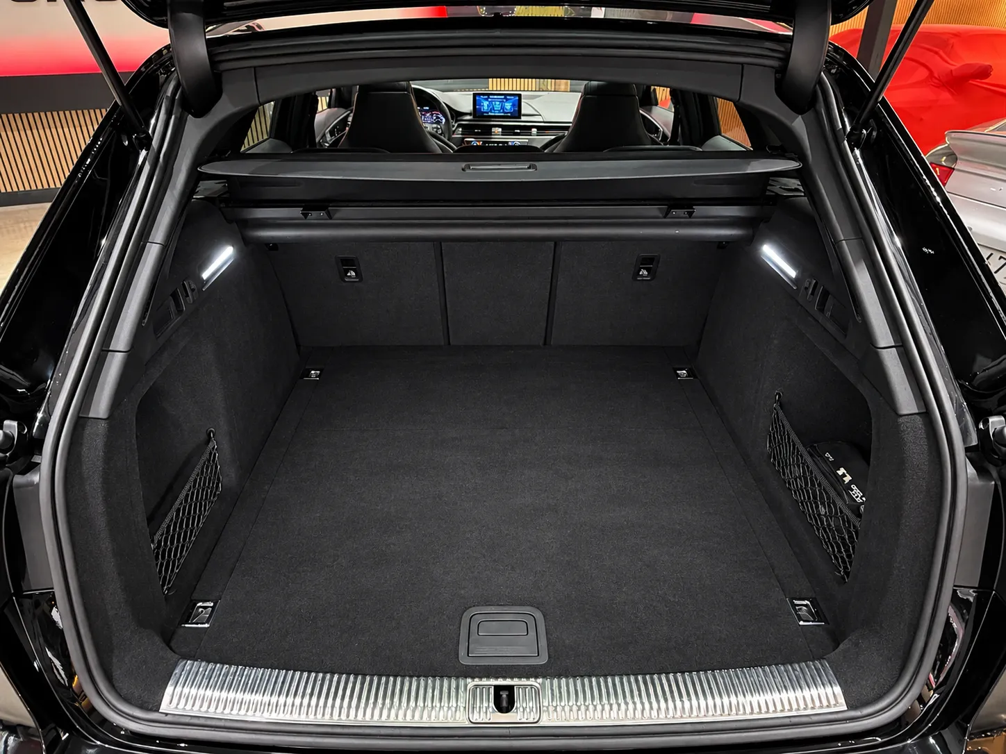Audi A4 RS4 Avant Quattro
