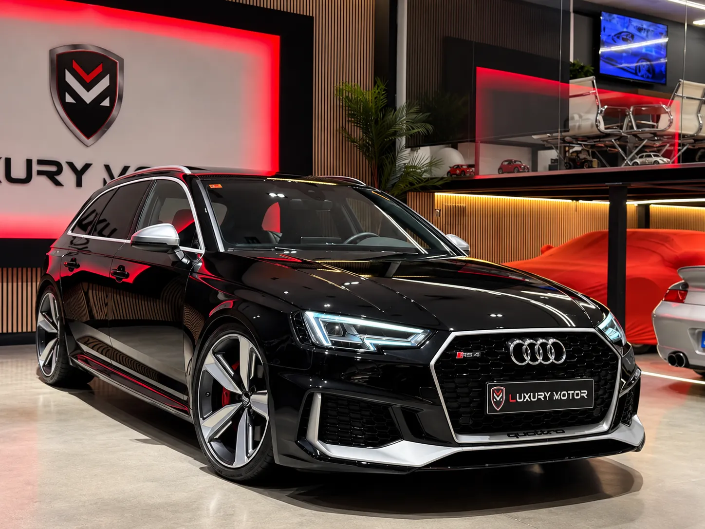 Audi A4 RS4 Avant Quattro