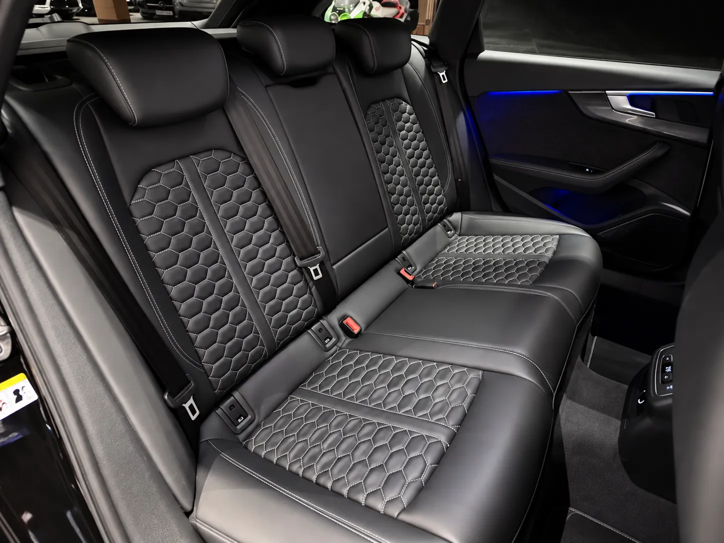 Audi A4 RS4 Avant Quattro