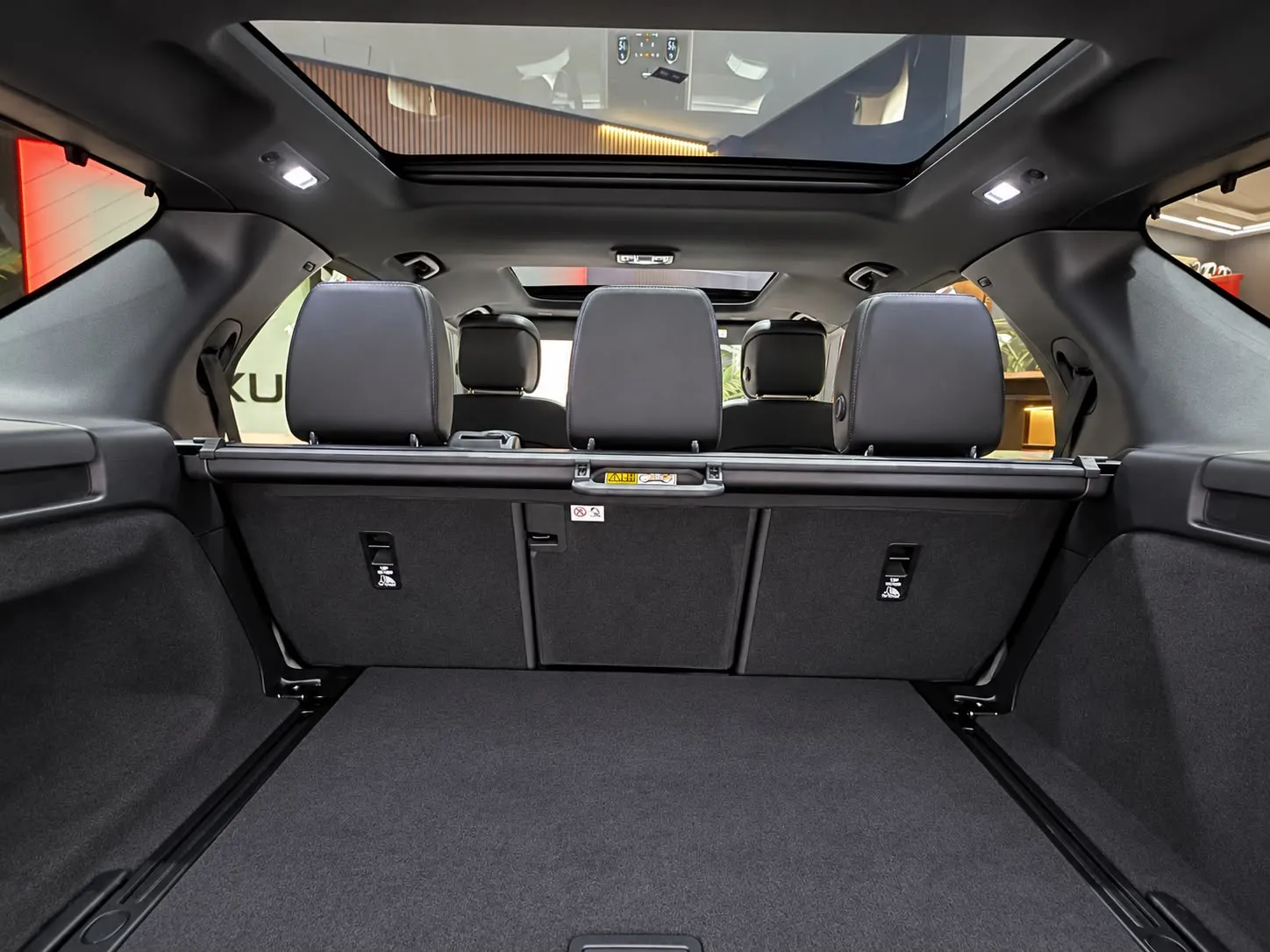 Land-Rover Discovery 3.0D i6 MHEV R-dynamic