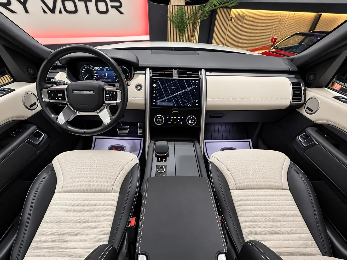 Land-Rover Discovery 3.0D i6 MHEV R-dynamic